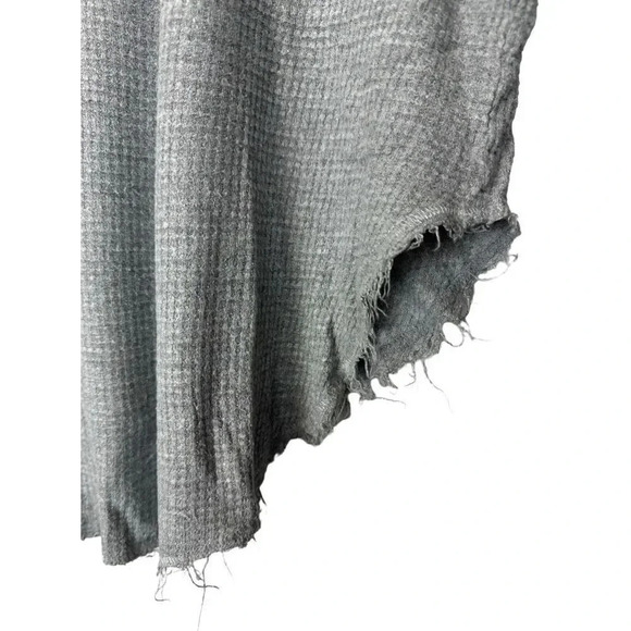 Anthropologie Oversized Waffle Knit Thermal Tunic Top XS Gray Raw Hem Lagenlook - Picture 5 of 10